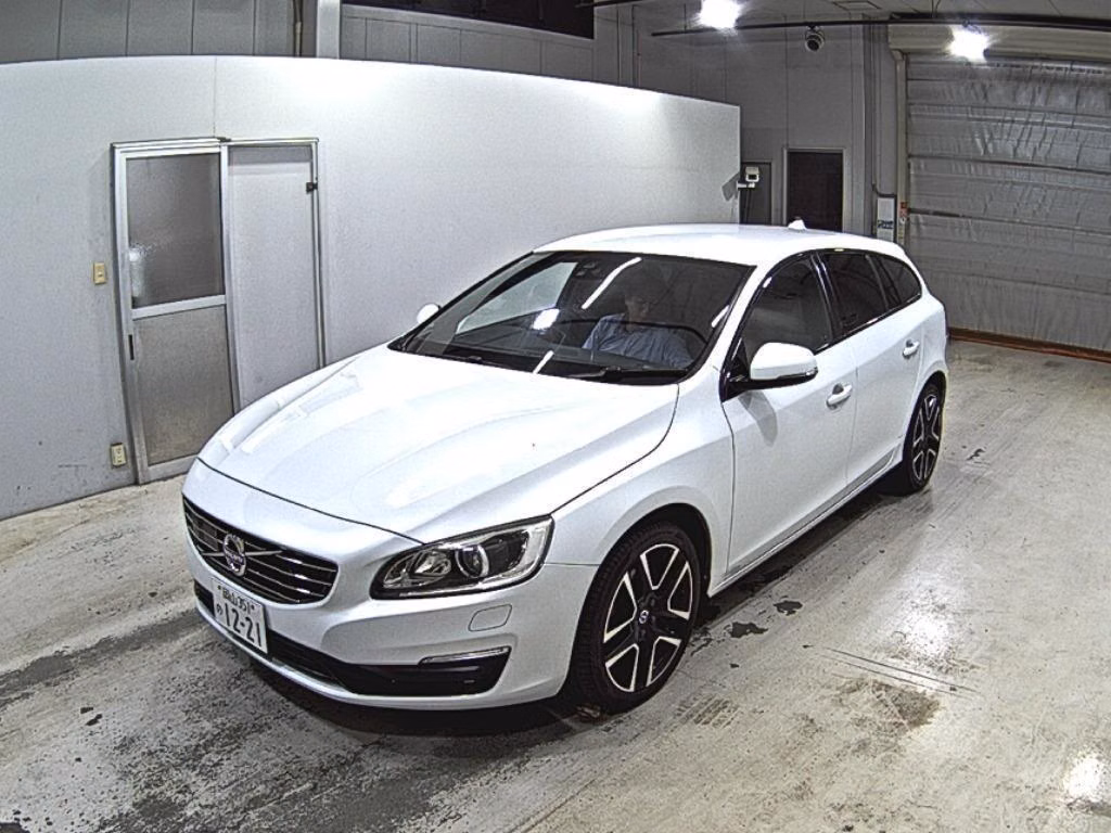 VOLVO V60