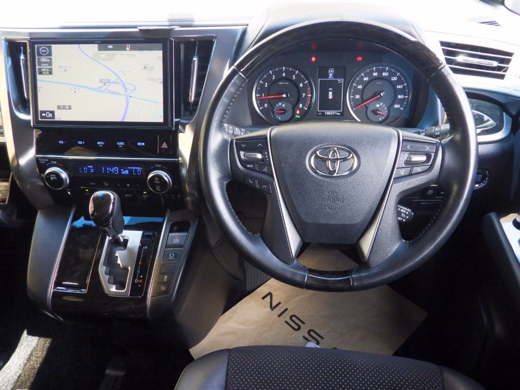 TOYOTA VELLFIRE