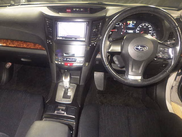 SUBARU LEGACY