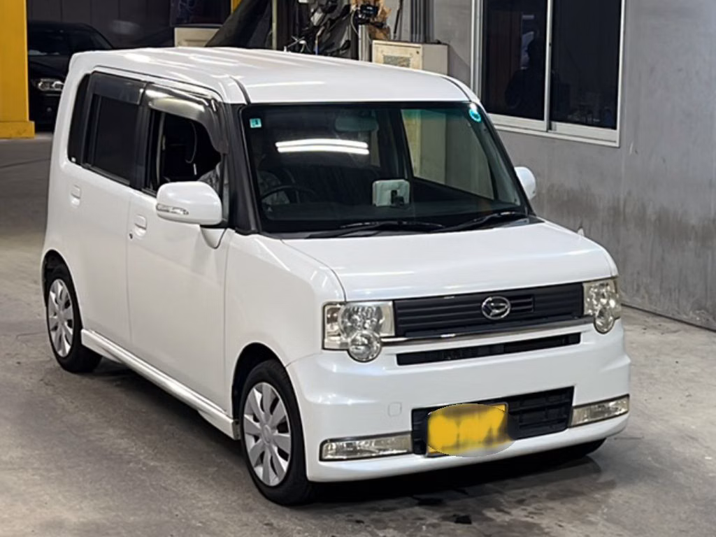DAIHATSU MOVE CONTE