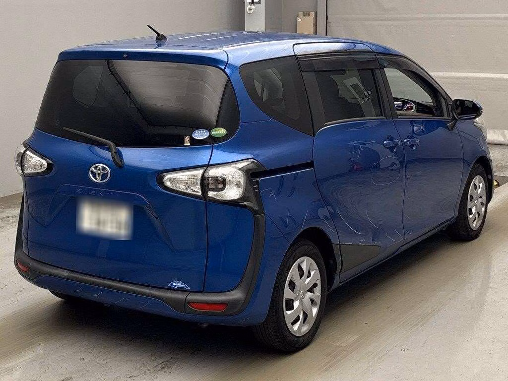 TOYOTA SIENTA