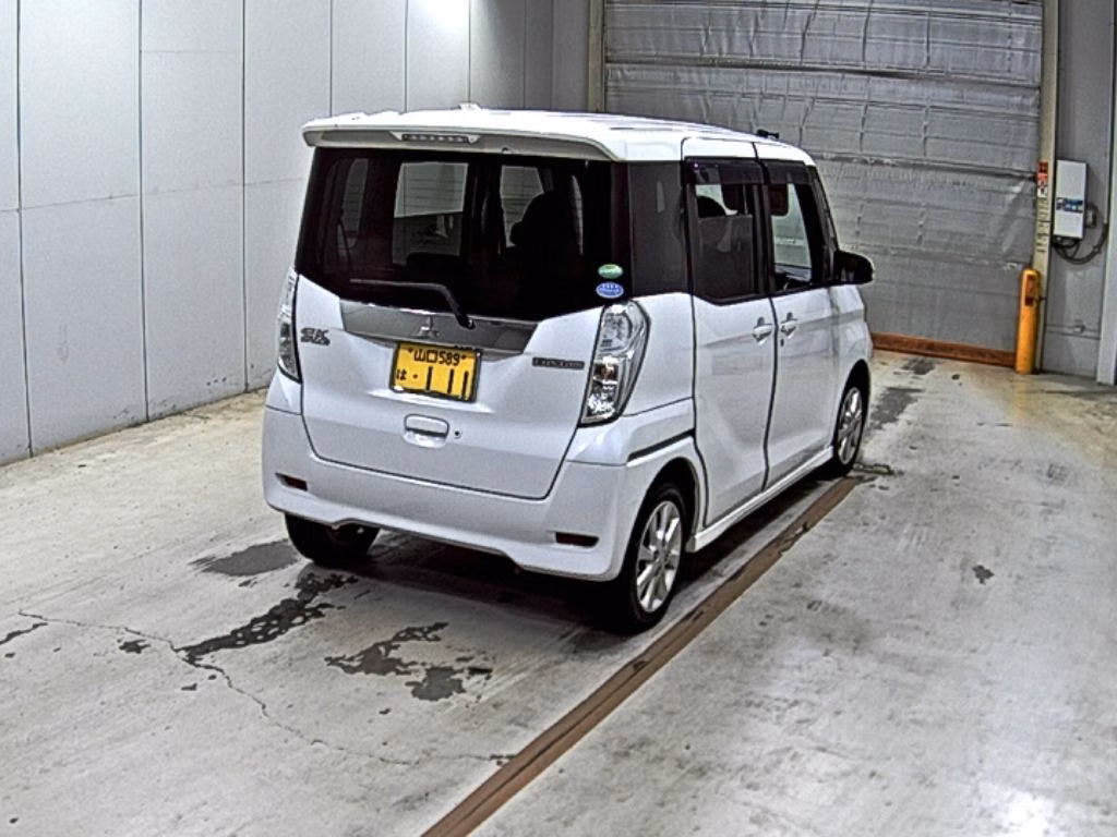 MITSUBISHI EK SPACE
