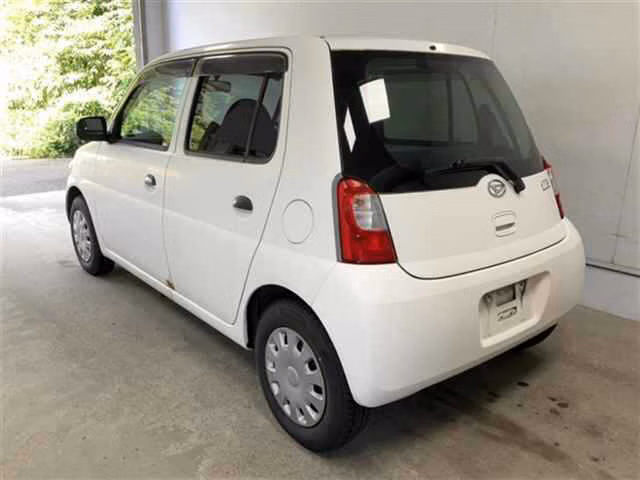 DAIHATSU ESSE