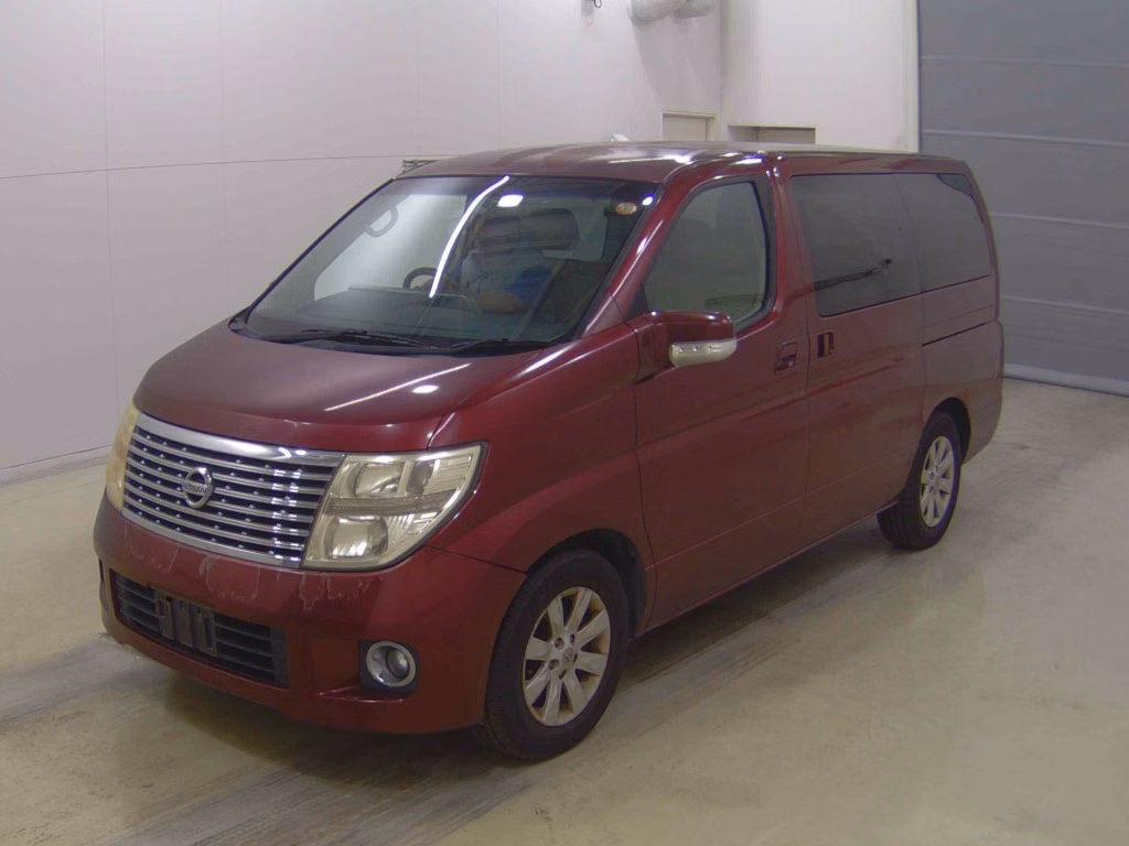 NISSAN ELGRAND