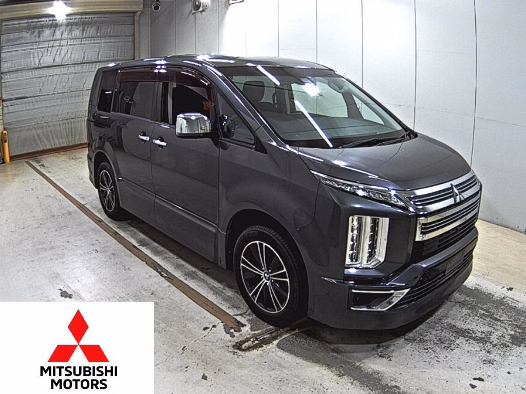 MITSUBISHI DELICA D:5