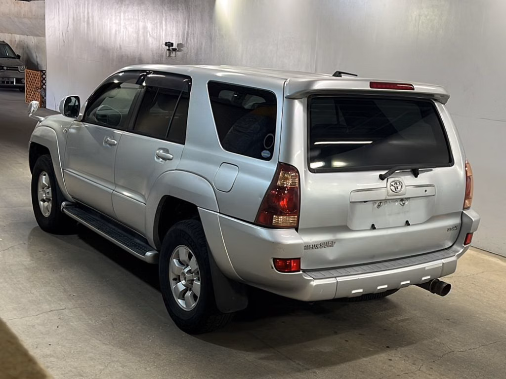 TOYOTA HILUX SURF