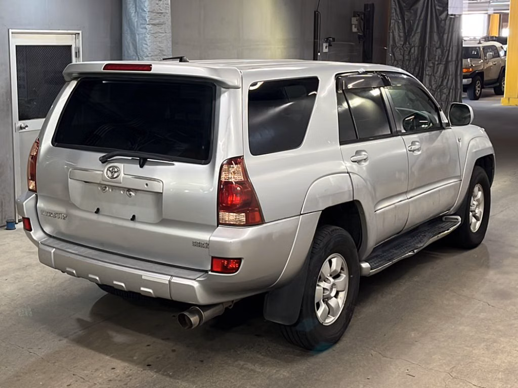 TOYOTA HILUX SURF