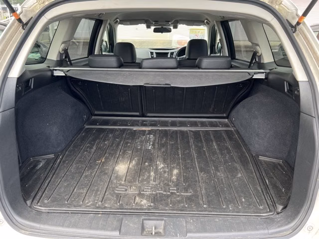 SUBARU OUTBACK