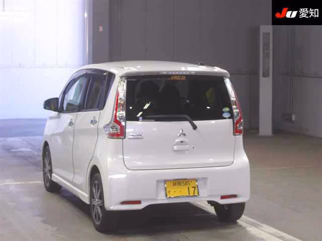 MITSUBISHI EK CUSTOM