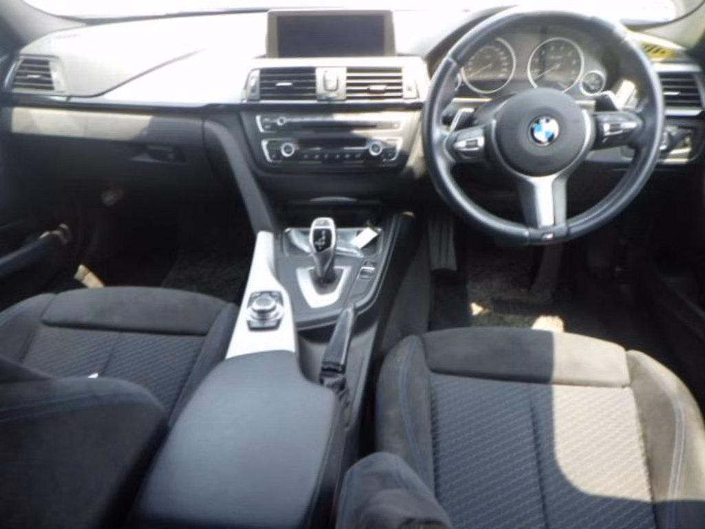 BMW 3-SERIES