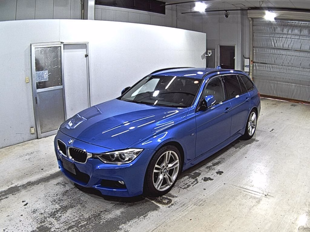 BMW 3-SERIES