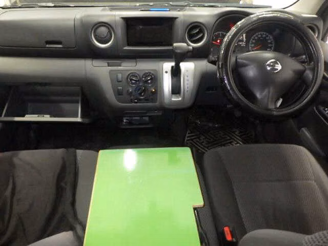 NISSAN NV350 CARAVAN