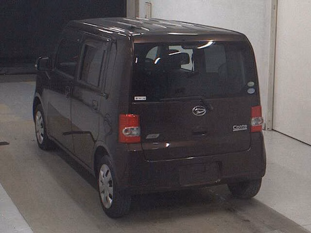 DAIHATSU MOVE CONTE