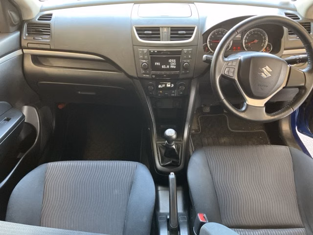 SUZUKI SWIFT