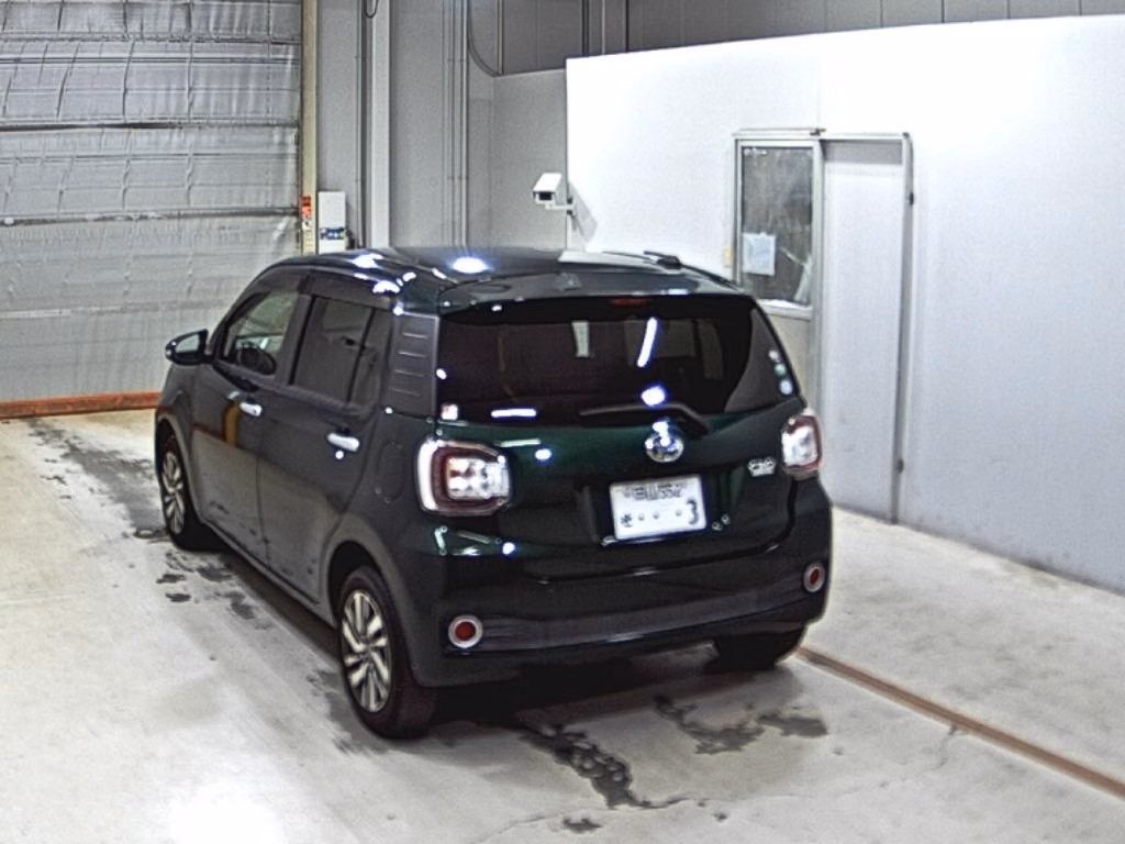 DAIHATSU BOON