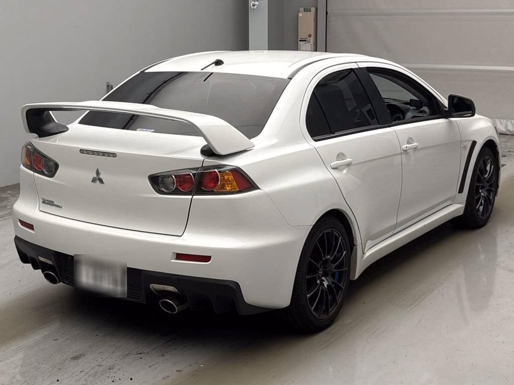 MITSUBISHI LANCER EVOLUTION