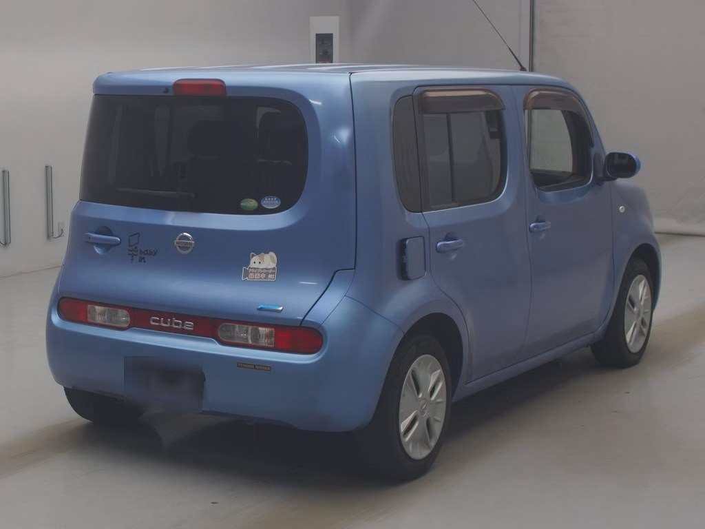 NISSAN CUBE