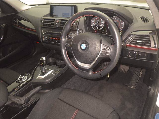 BMW 1-SERIES