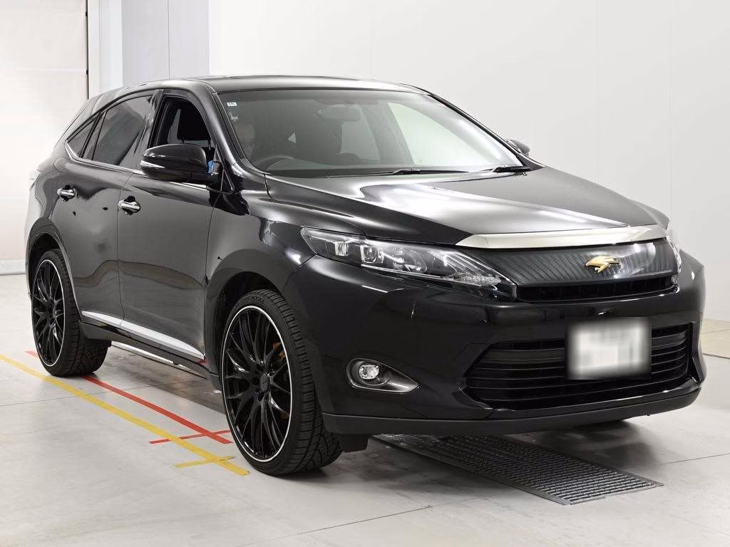 TOYOTA HARRIER