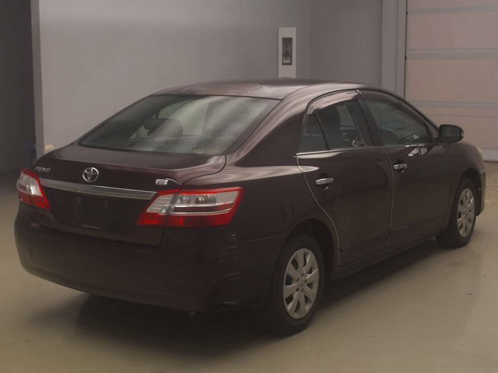 TOYOTA PREMIO