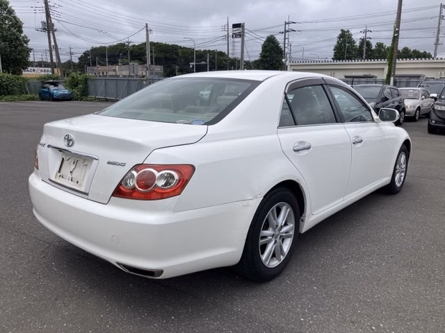 TOYOTA MARK X