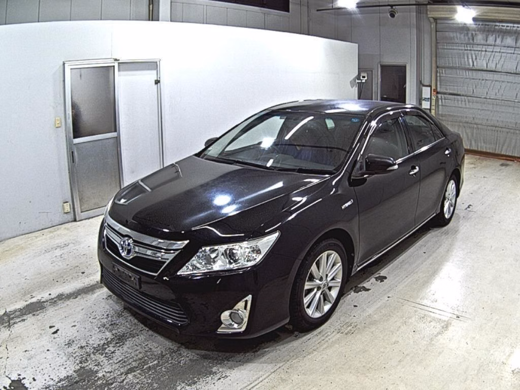 TOYOTA CAMRY