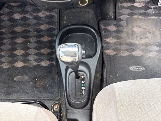 DAIHATSU MIRA GINO