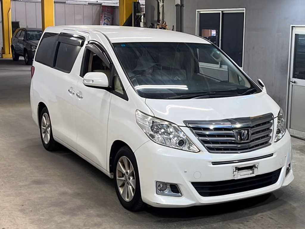 TOYOTA ALPHARD