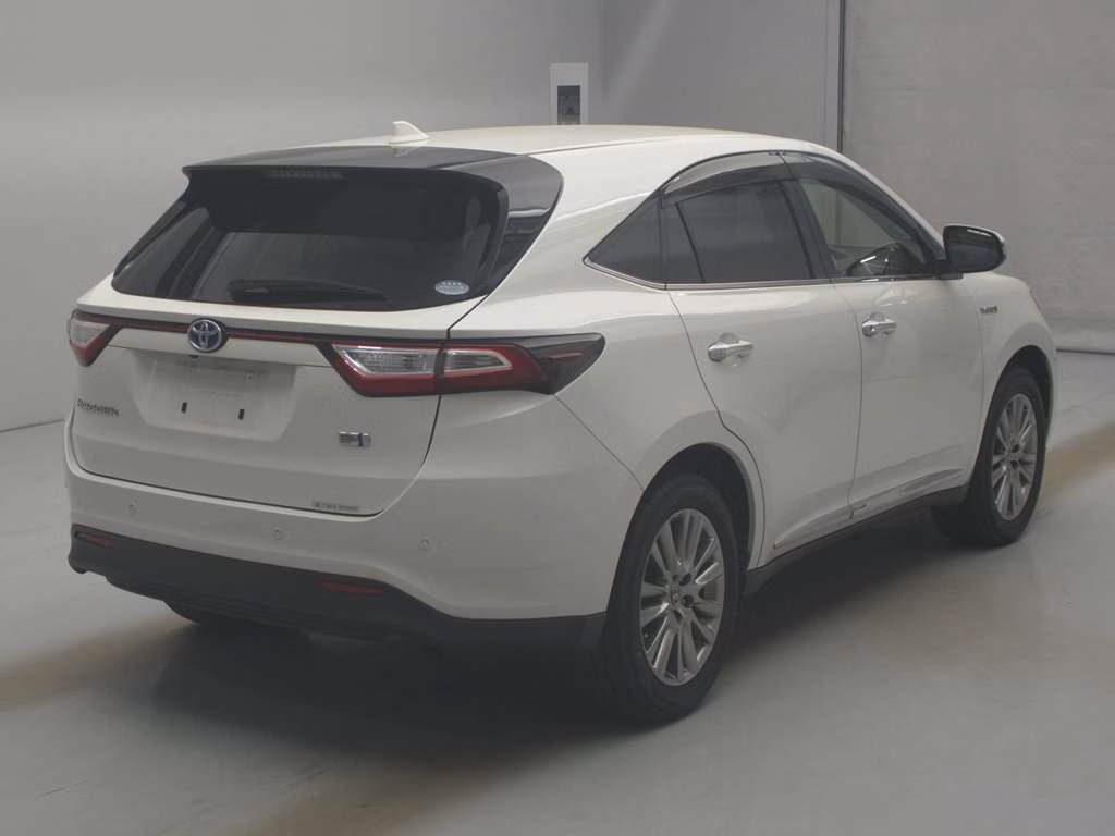 TOYOTA HARRIER