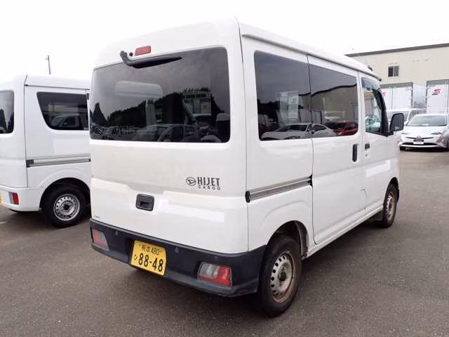 DAIHATSU ATRAI