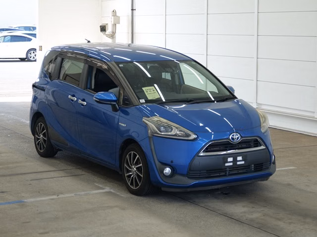 TOYOTA SIENTA