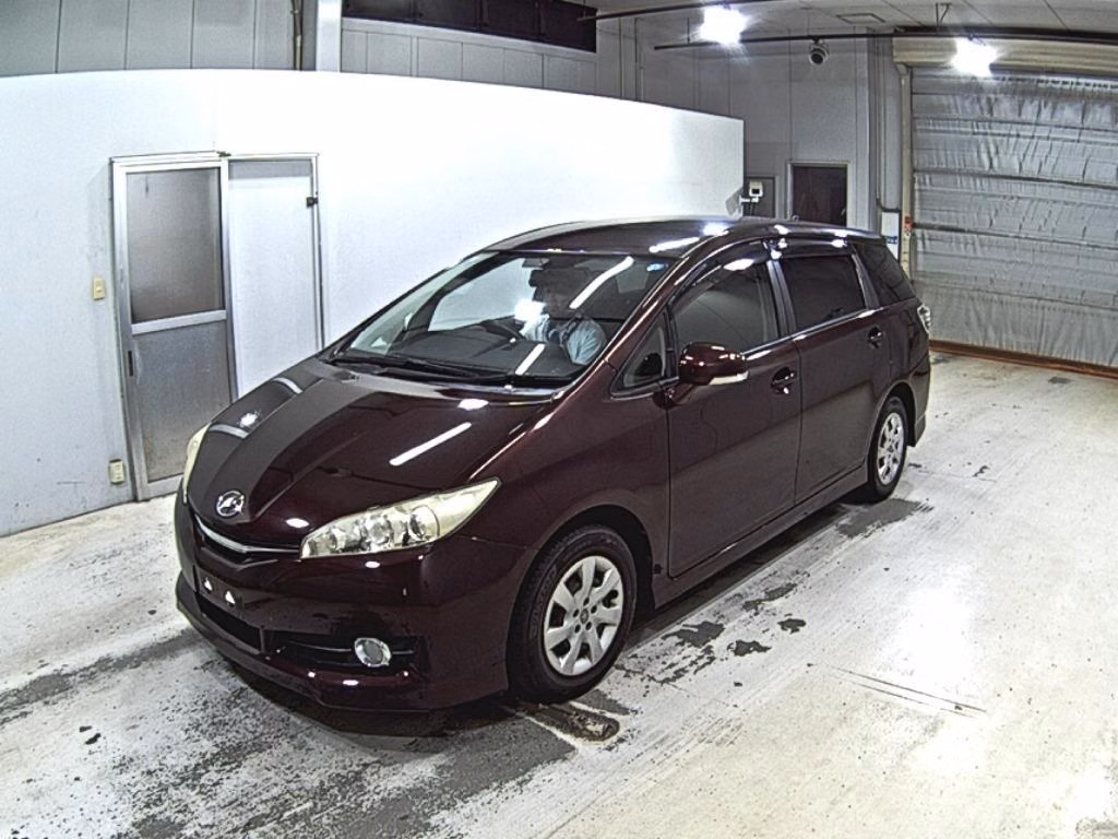 TOYOTA WISH
