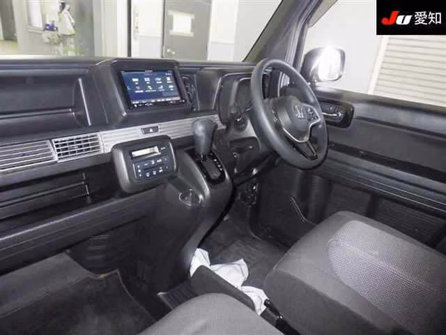 HONDA N-VAN