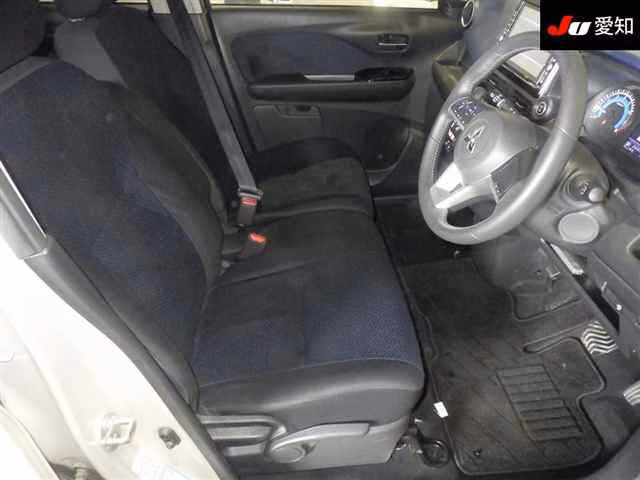 MITSUBISHI EK X
