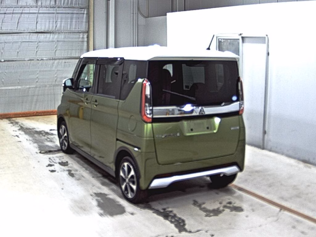 MITSUBISHI EK SPACE