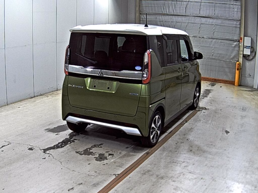 MITSUBISHI EK SPACE