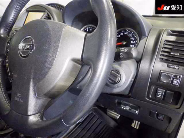 NISSAN LAFESTA