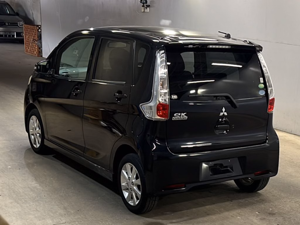 MITSUBISHI EK CUSTOM