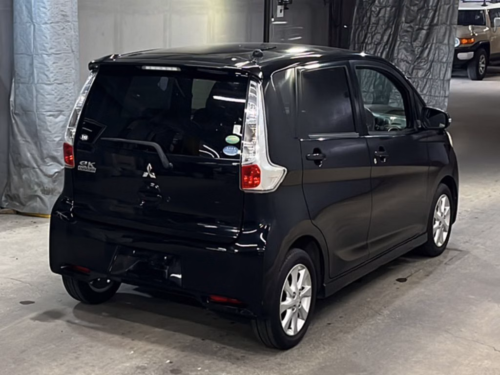 MITSUBISHI EK CUSTOM