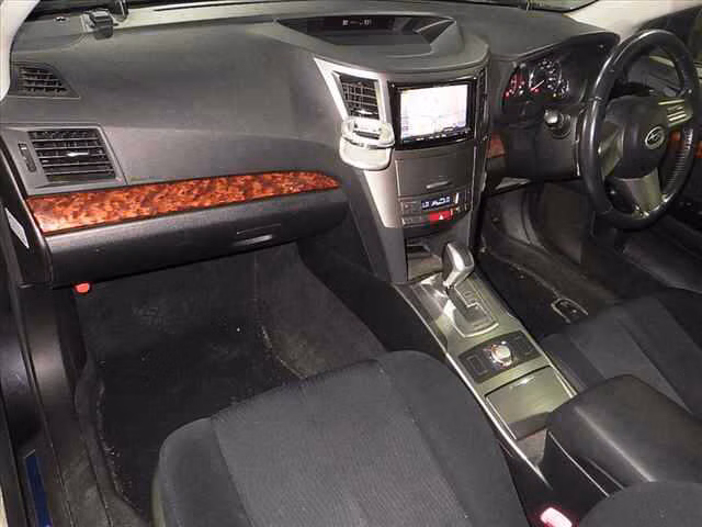 SUBARU OUTBACK