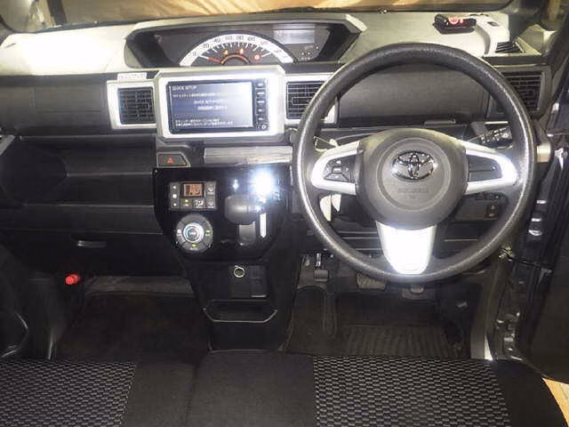 TOYOTA PIXIS MEGA