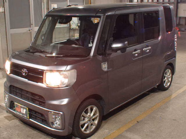 TOYOTA PIXIS MEGA