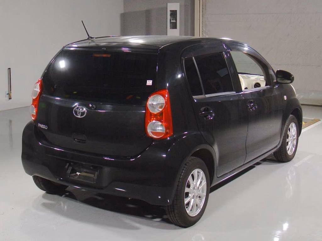 TOYOTA PASSO