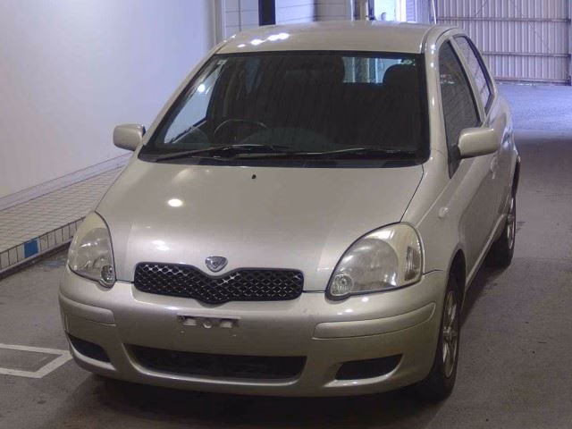 TOYOTA VITZ