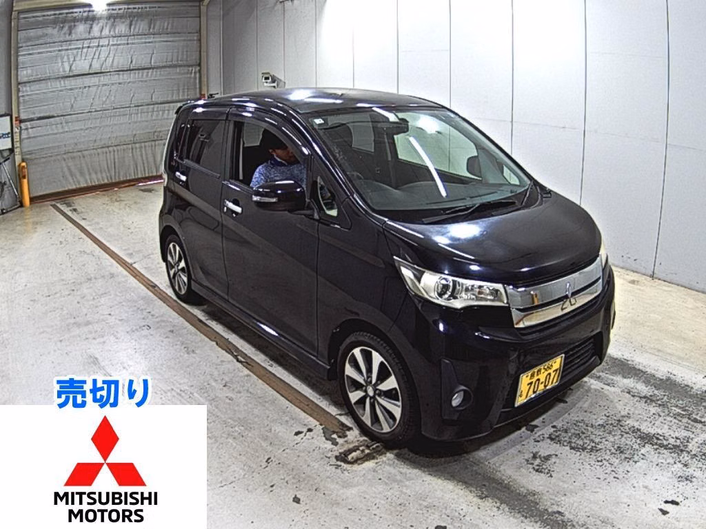 MITSUBISHI EK CUSTOM