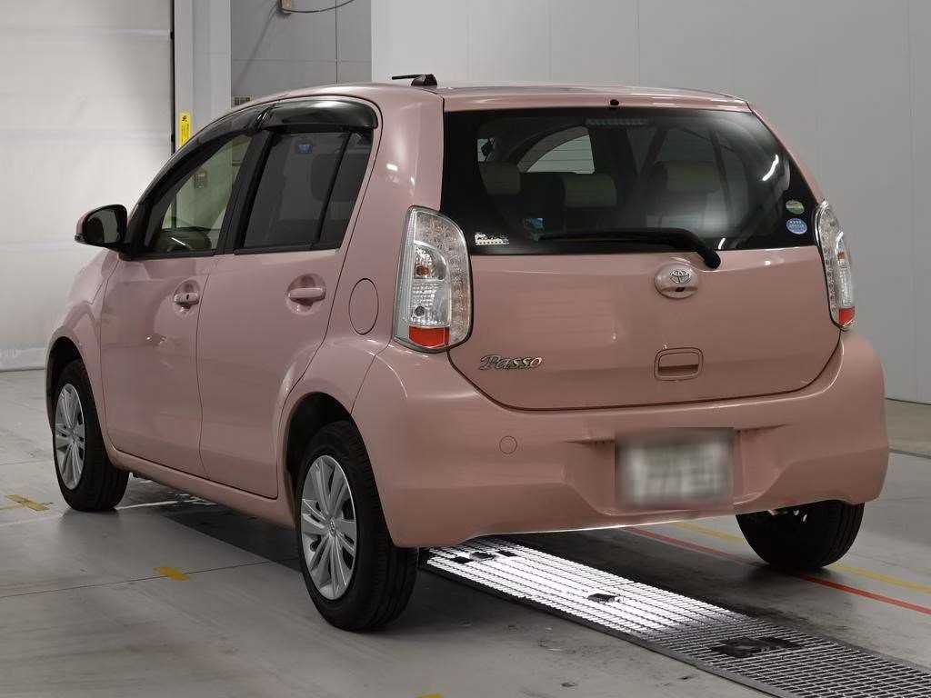 TOYOTA PASSO