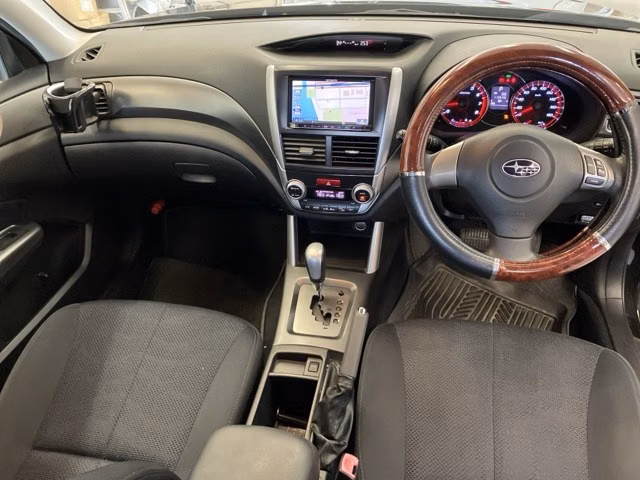 SUBARU FORESTER