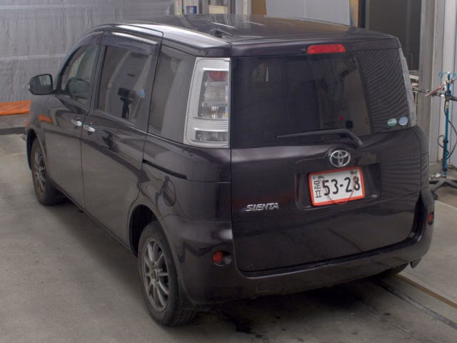 TOYOTA SIENTA