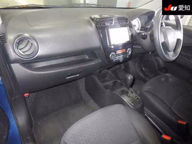 MITSUBISHI MIRAGE