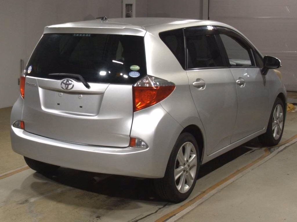 TOYOTA RACTIS